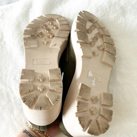 Women's Olive Loafer with Chunky Sole - Picture 8 of 10